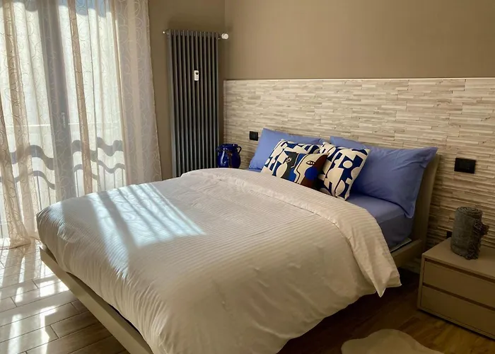 Casalborgone13 - Elegante Lungo Po Apartment *